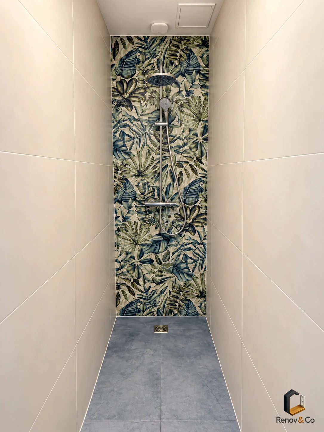 Douche au décor végétal — appartement à La Garenne-Colombes
